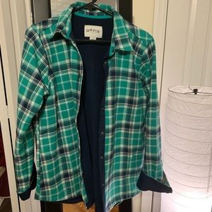 Cute warm plaid shirt.